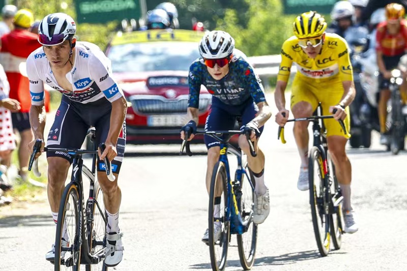 Toprenners verzamelen zich voor de Tour de France van 2025